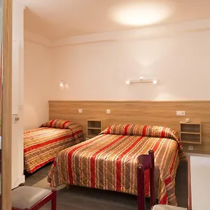 Apart-hotel Family, Paris